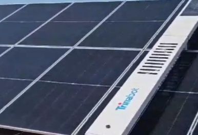 What are the Advantages and Disadvantages of Solar Panel Cleaning Robots?